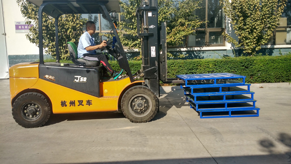 乐动网页版公司举行建厂46周年纪念活动系列报道