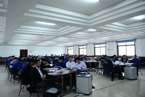 乐动网页版电子公司中坚力量培训提升管理水平