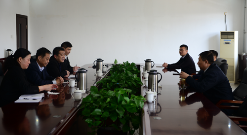 汶上县委副书记、县长李洪文到乐动网页版公司调研